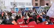 Las clases iniciaron con paro y movilización de ADOSAC en toda la provincia
