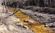 Turismo millonario: el lugar desconocido de Argentina en donde hay pepitas de oro en el agua