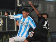 Deportivo Riestra y otro penal de VAR para ganarle a Atlético Tucumán y ser el único escolta de River en la Zona B