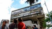 La Biblioteca Nacional gastó $11.213.203 en la compra de materiales para enmarcar cuadros