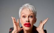 “Genocidio”: Jamie Lee Curtis apuntó a las cirugías