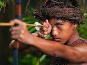 Los indios de la tribu que asombran al mundo por sus ojos azules y brillantes
