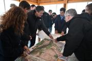 Cómo será el nuevo paseo costero de Neuquén: en septiembre finalizarán el portal en la península Hiroki