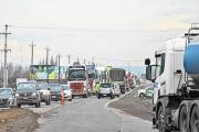Muertes en Ruta 151: Vamos a cortar el paso al tránsito pesado, familiares de las víctimas advierten a Nación