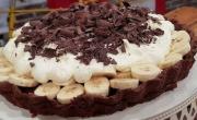 Para el antojo dulce: la receta de torta de banana y chocolate que se hace sin horno