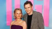 Romance de película: aseguran que Pamela Anderson y Liam Neeson están en pareja