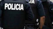 Un patrullero chocó contra una casa y provocó una fuga de gas