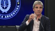 La Justicia de EE.UU. ordenó la entrega de información de los celulares de Luis Caputo y Sergio Massa
