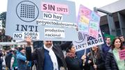 La Justicia le ordenó a Javier Milei que frene por seis meses la reestructuración del INTI
