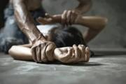 Horror: se durmió en una juntada y al despertar halló a su amigo abusándola