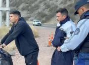 Violencia policial en Mendoza: golpean y detienen a un futbolista de San Martín de San Juan frente a su hija de 9 años