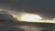 El momento previo al tsunami en Hawái quedó registrado en un video que se hizo viral