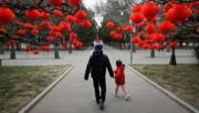 Ante declive demográfico, China entregará subsidios a familias para impulsar la natalidad