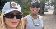 Wanda Nara fue cuestionada por viajar con L-Gante mientras sus hijas quedaron al cuidado de amigas y su abuelo