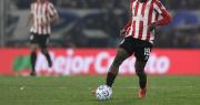 Tras firmar los papeles, Alexis Manyoma deja Estudiantes para seguir su carrera en la MLS