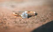 ¿Por qué no usar un anillo que otra persona descartó?