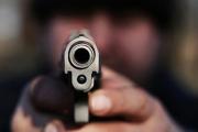 Intento de femicidio: baleó a su ex pareja en plena calle y escapó