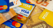 Cómo reclamar si te cobraron de más con tarjeta de crédito: paso a paso legal