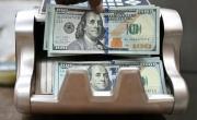 El dólar oficial se dispara otros $45 y queda muy cerca del techo de la banda