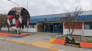 Terror en una escuela de Chubut: salió del aula, buscó un cuchillo y apuñaló a su compañero enfrente de todos