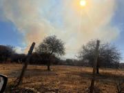 Un incendio forestal de magnitud en Tarija deja a un hombre gravemente herido