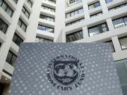 El FMI aprobó un desembolso de US$ 2.000 millones y se modificó el cronograma de las reservas