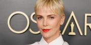El recuerdo más traumático de Charlize Theron: el relato en primera persona de cómo su mamá mató a su padre