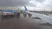Alerta por lluvias fuertes en Buenos Aires: ¿afecta a los vuelos desde Neuquén y Bariloche?