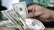 El dólar oficial recorta $5 en el arranque de agosto y afloja un poco la tensión cambiaria