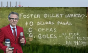 ¿Se acuerdan de Foster Gillett?: convirtió a un club uruguayo en una SAD, se borró y ahora podría descender