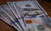 El dólar opera estable después de las últimas subas