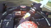 Insólito momento en la Fórmula 1: Verstappen tiró una toalla desde su auto a la pista