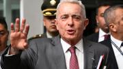 Colombia: Álvaro Uribe fue sentenciado a 12 años de prisión domiciliaria