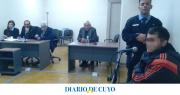 Contrató a un policía para evitar represalias a su hija, que acusó a dos tíos de violarla