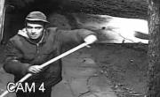 Intentó entrar a una casa de La Plata y no pudo derribar la puerta
