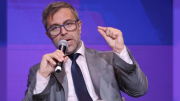 Federico Furiase relativizó la escalada del dólar