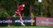 ¿De qué depende la venta de Tiago Palacios al CSKA Moscú?