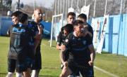 La Villa cortó la mufa, ganó y manda en la B