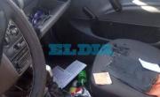 Terror para un remisero en La Plata: esperaba el semáforo, le quisieron robar el auto y lo golpearon