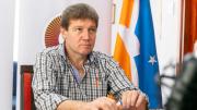 El gobernador Gustavo Melella acusó a Javier Milei de repartir fondos a los amigos