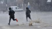 LLUVIAS FUERTES CON CAÍDA DE GRANIZO complican el lunes: las alertas del Servicio Meteorológico Nacional
