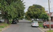 Un matrimonio quedó a merced de tres ladrones: ¿actuó la misma banda que tiene en vilo a La Plata?