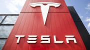 Tesla deberá pagar $329 millones tras fatal accidente con piloto automático en Florida