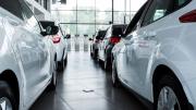 ¿Te olvidaste las llaves en el auto? El truco para abrirlo sin dañar nada