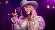 Yenifer Mora invita a decir No te lo creo a quienes aseguran haber olvidado un amor apasionado