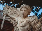 Horóscopo de los ángeles para agosto 2025: el mensaje para cada signo zodiacal