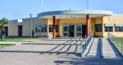 En Albardón: un conductor ebrio provocó un accidente y atacó a los médicos que lo asistieron