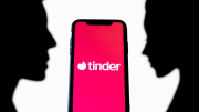 Un argentino fue detenido en Italia por abusar de una chica que conoció por Tinder: será extraditado