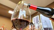 Los precios del vino casi no suben y están debajo de la inflación por la caída en las ventas