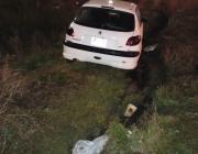 Pelea, persecución y choque en Bariloche: por intentar huir de la Policía lastimaron a una mujer y a su hijo